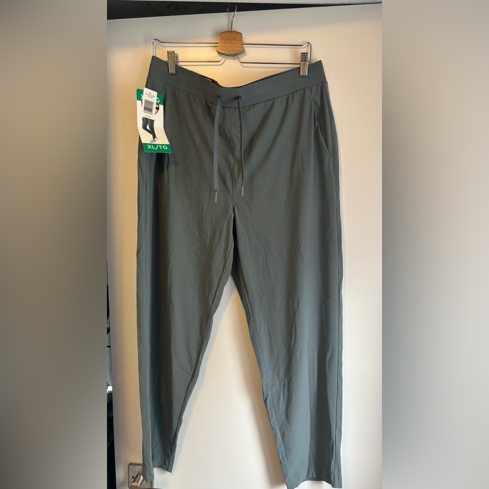 New KIRKLAND Signature Women's Quick-Dry High Rise Active Pants size XL